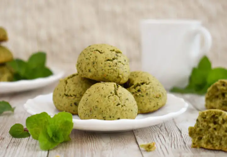 Homemade Minty Dog Treats at labradoodles by cucciolini